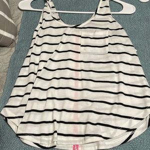 New: tank top